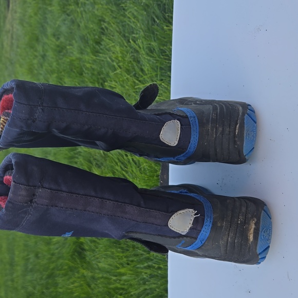 Kamik Black and Blue Snow Boots - Picture 3 of 4